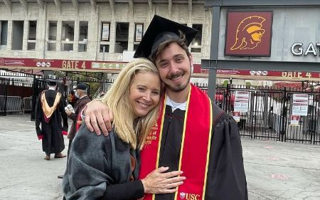 Lisa Kudrow is a mother to one.